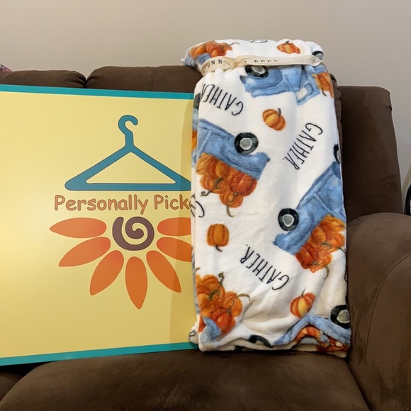 Rae Dunn GATHER Throw - Picture 2 of 3